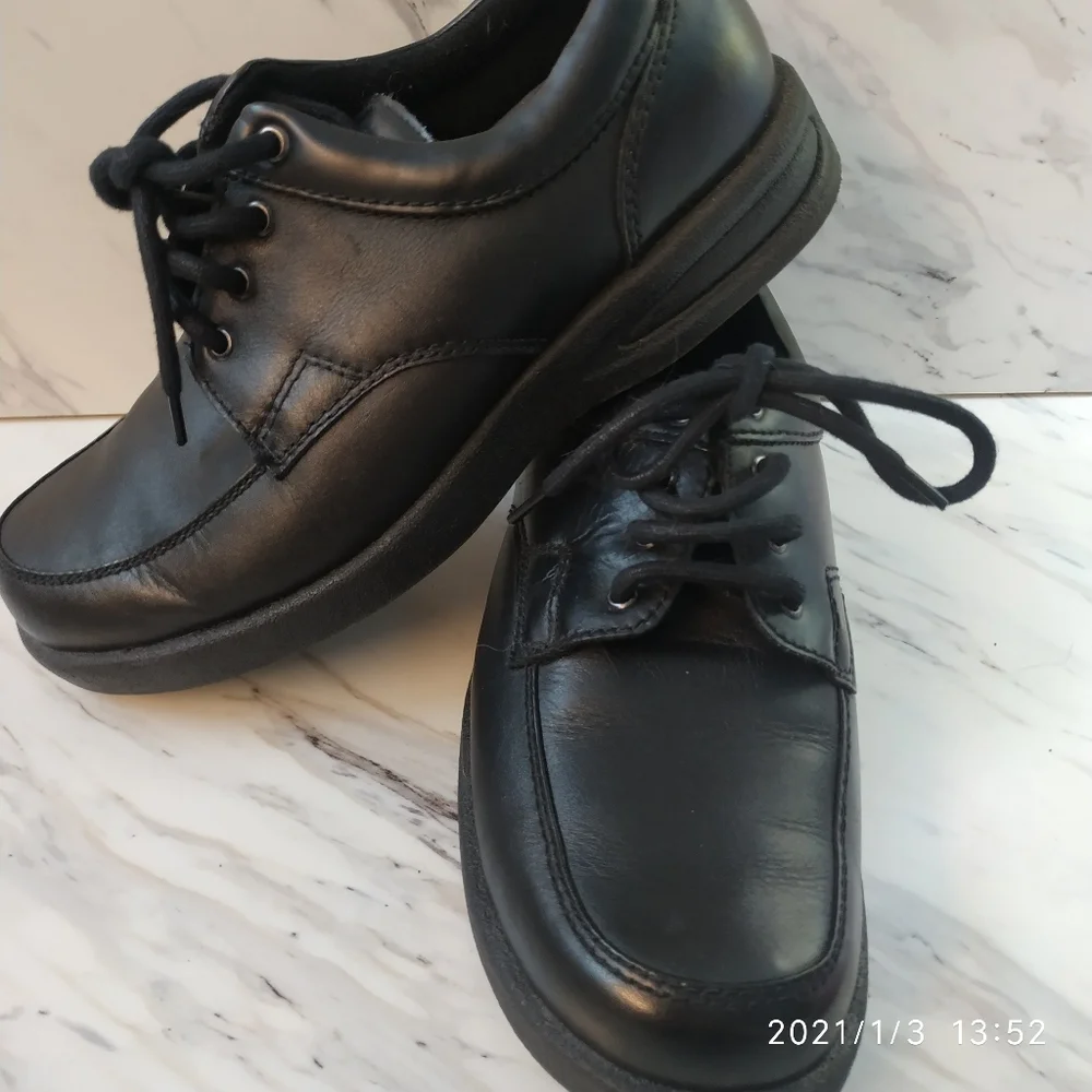 Dr Scholl's Black shoes sz 9M @2A